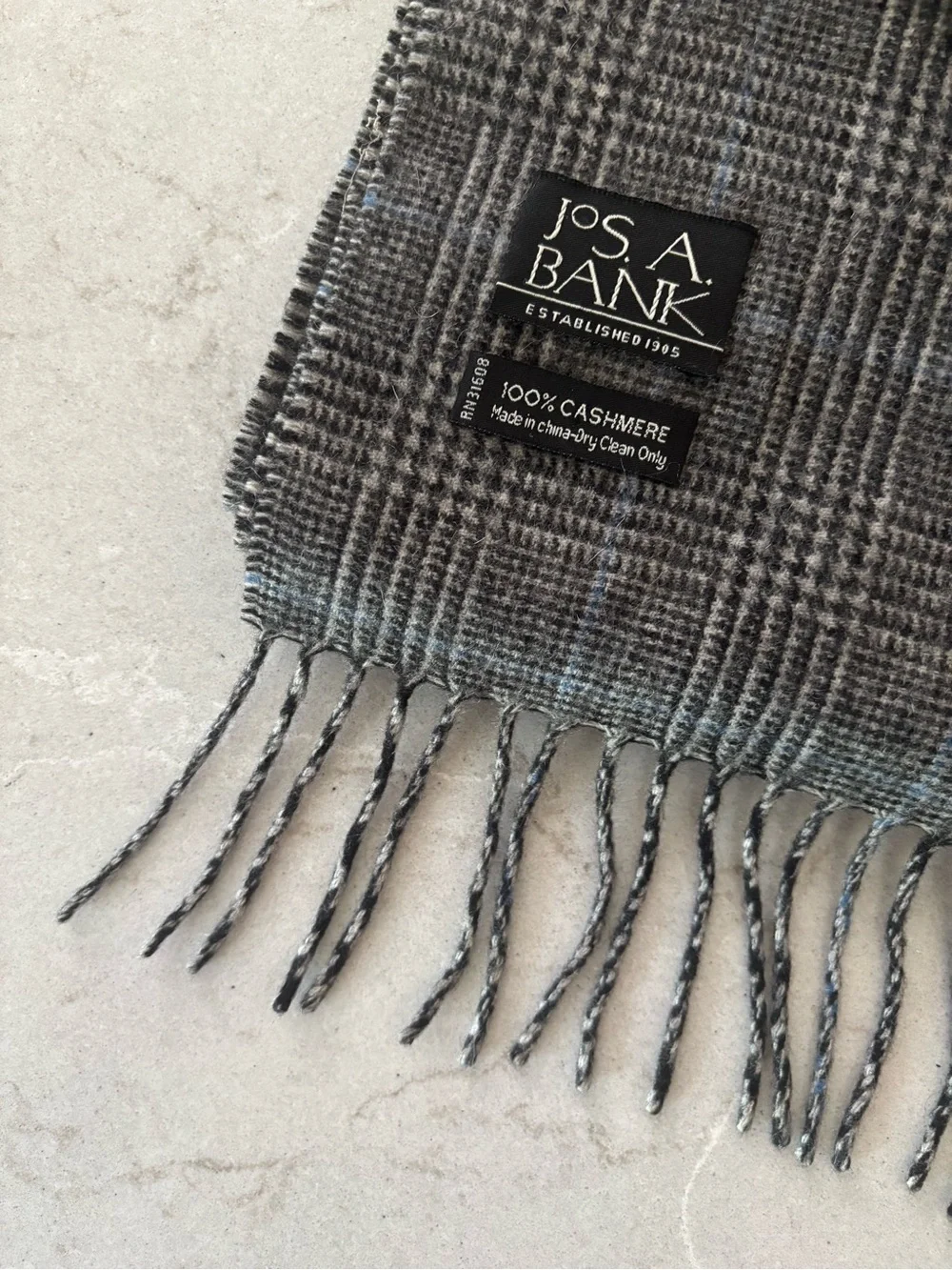 NWOT // Jos. A. Bank 100% Cashmere Scarf